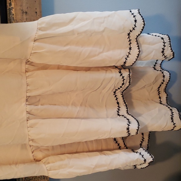 flying tomato dress - Picture 2 of 4